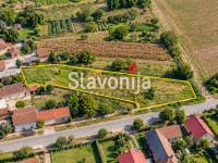 Građevinsko zemljište 1.506 m² , fronta 22 m [Kešinci]