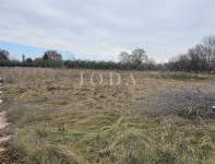 Građevinsko zemljište 1850m2,LABIN okolica
