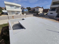 GRAĐEVINSKO ZEMLJIŠTE  438 m² S GRAĐEVINSKOM DOZVOLOM – LIŽNJAN