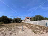 Građevinsko zemljište 760m2 Ližnjan