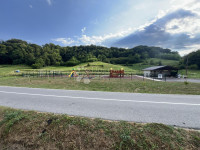 Građevinsko zemljište - 861 m2