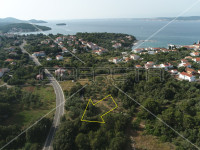 Građevinsko zemljište uz cestu, 1.292 m2, Ždrelac