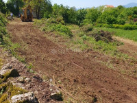 GRADEVINSKO ZEMLJIŠTE IDEALNO ZA KUĆU!
