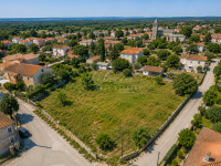 Građevinsko zemljište sa idejnim projektom, 600m2, u Krnici