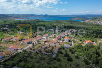 Građevinsko zemljište na mirnoj lokaciji sa pogledom, 470 m2 - Bilice