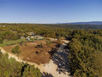 * Građevinsko zemljište u Peruškima 1055m2 *