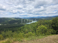 Građevinsko zemljište s pogledom na jezero Butoniga,Pazin okolica