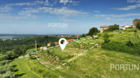 Građevinsko zemljište s pogledom na more kod Grožnjana – 2.524 m²