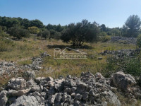 .::: Građevinsko zemljište površine 1.121m2 u Tribunju :::.