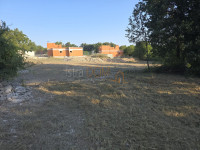 *Građevinsko zemljište površine 1228m2*