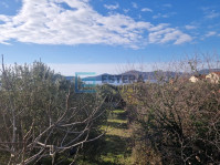 Građevinsko zemljište PRODAJA Biograd na Moru 1038 m2, prvi red do mor
