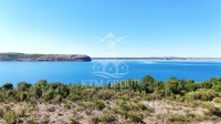 GRAĐEVINSKO ZEMLJIŠTE U RTINI – 1.211 m² – DRUGI RED UZ MORE – POGLED