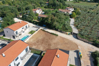 Građevinsko zemljište 530m2 - Poreč okolica