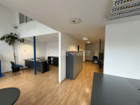 Gripe, frekventna lokacija, višenamjenski poslovni prostor 100 m2