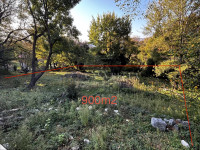 GRIŽANE - građevinsko zemljište 900m2