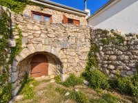 Grižane - kamena kuća