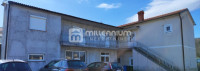 Grobnik, Čavle, poslovno-stambena kuća katnica