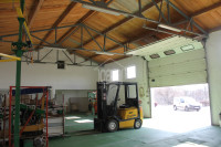 Hala 200m2 + ured + 1.800 m2 ograđenog dvorišta