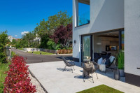 HOSTI - MODERNA DVOJNA KUĆA ZA NAJAM!