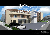 Hotel u Kaštelima, blizina plaže, aerodroma, glavnih prometnica.