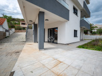 Hrvatska, Zadar, Vinjerac - Moderan stan u prizemlju s terasom, pogled