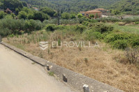 Hvar, građevinsko zemljište s projektom