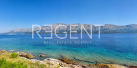 Hvar, Sućuraj – građevinsko zemljište 4.225 m², 1. red do mora
