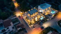 Hvar, Vrboska - luksuzni dvosobni komf. stan 83 m2 s terasom