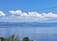 Opatija, Ičići, etaža 97.76m2, 2s+db, pogled na more
