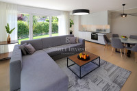 IČIĆI, luksuzan stan 2S+DB u novogradnji s bazenom, 100 m do mora