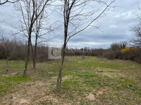 Istra atraktivno zemljište 1940 m2 okolica Barbana!
