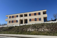 Istra, Barban, stan NKP 66 m2 u prizemlju s dvije spavaće sobe - novog