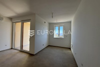 Istra, Barban, stan NKP 66 m2 u prizemlju s dvije spavaće sobe - novog