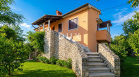 Istra, Brtonigla, kuća, 181 m², 2.461 m² okućnice