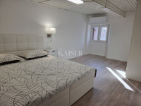 Istra, Buje - namješten stan u centru grada, 53m2, mogućnost zamjene