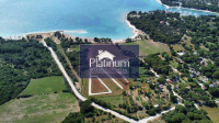 Istra,Fažana poljoprivredno zemljište 50 m od plaže