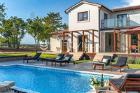 Istra, Hrboki - vrhunska moderna kvalitetna petfriendly villa NKP 159