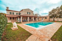 Istra, Hreljići, dugoročni najam kamene kuće 250 m² s bazenom 45 m²
