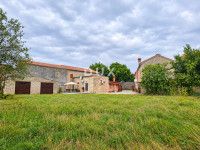 Istra, Juršići, kuća, 120 m2, okućnica 1.396 m2