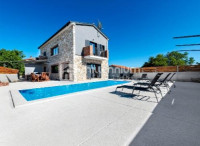 Istra, Kanfanar, nova vila u autohtonom stilu