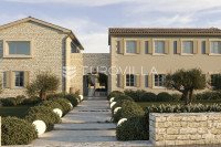 Istra, Kringa, građevinsko zemljište za autohtonu istarsku stanciju bl