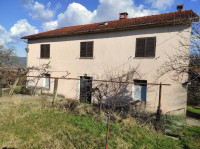 Istra,   Pičan, kuća s 22.000 m2 poljoprivrednog zemljišta