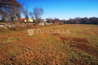 Istra, Labin, građevinsko zemljište 983 m²
