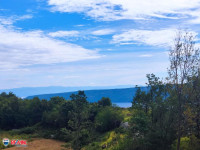 ISTRA,LABIN, OKOLICA, GRAĐEVINSKO ZEMLJIŠTE POGLED MORE