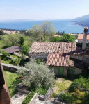 Istra, Labin okolica,  kamena kuća, pogled na more