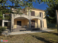 ISTRA, LABIN OKOLICA, PREKRASNA OBITELJSKA KUĆA
