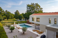ISTRA, LABIN | SAMOSTOJEĆA LUKSUZNA VILA S GRIJANIM BAZENOM