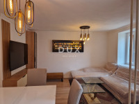Istra, Labin, stan, 81 m2, terasa, vrt, pogled na grad