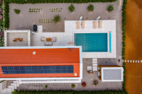 Istra, Labin - villa s bazenom i velikom okućnicom