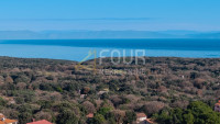 Istra, Ližnjan, samostojeća kuća s bazenom